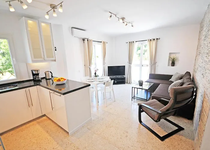 Rabat 15, Oasis De Capistrano *